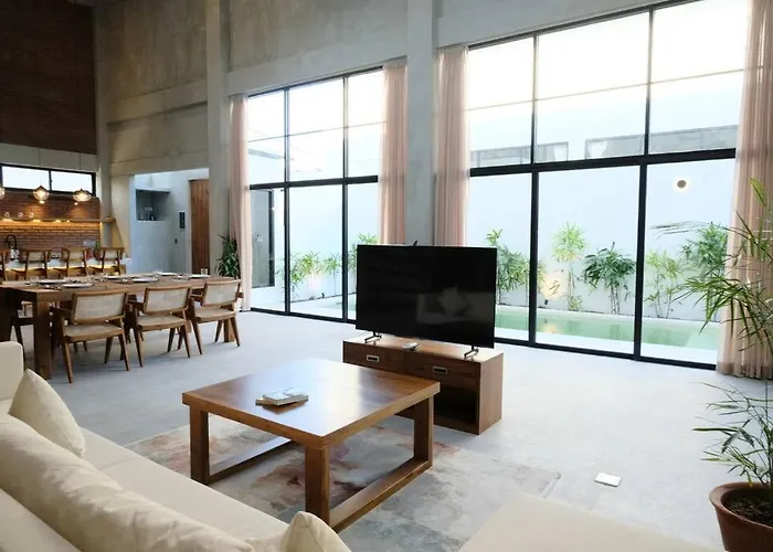 Manresa 3br - Berawa, Bali ヴィラ チャングー