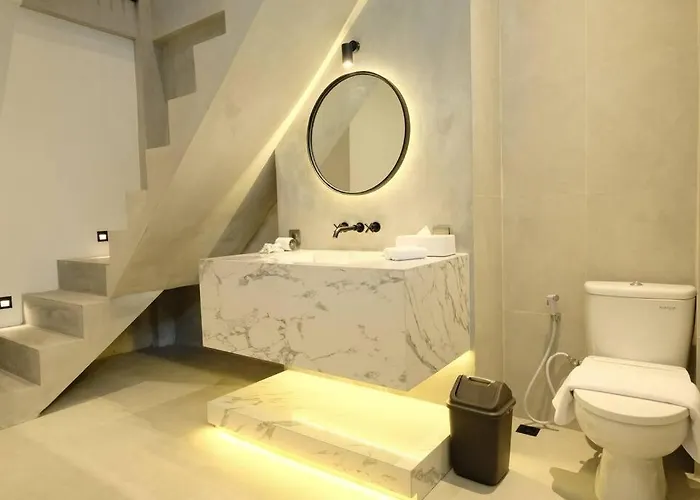 Manresa 3br - Berawa, Bali チャングー