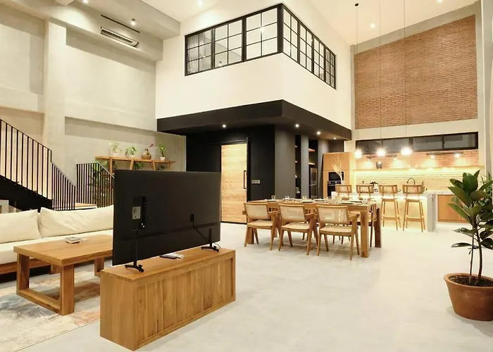 Manresa 3br - Berawa, Bali ヴィラ チャングー