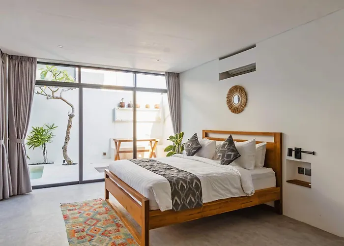 Manresa 3br - Berawa, Bali