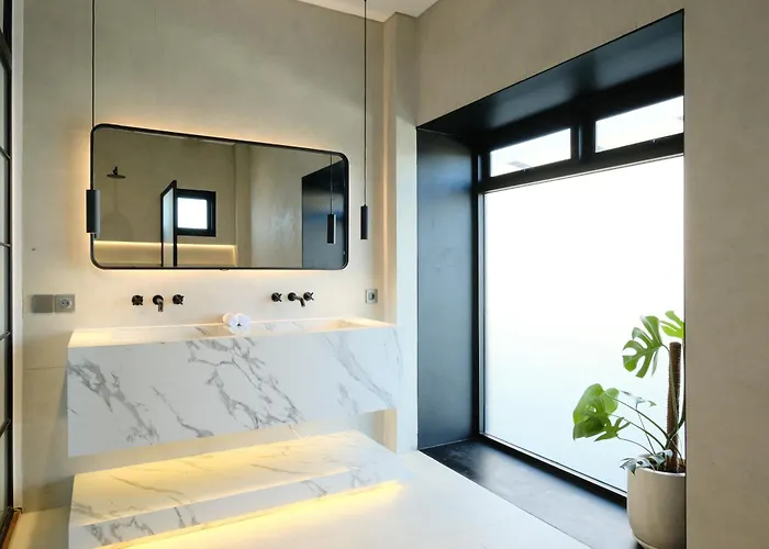 Manresa 3br - Berawa, Bali *